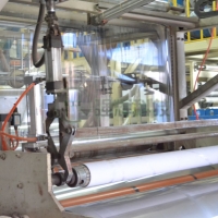 打包膜生產(chǎn)設(shè)備